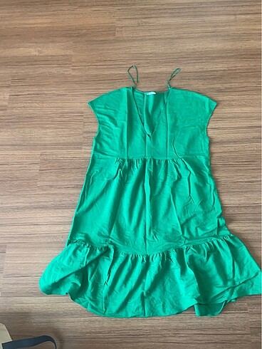 Yesil elbise