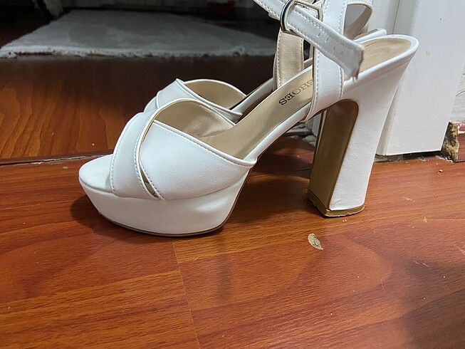 38 Beden beyaz Renk Gelin ayakkabısı
