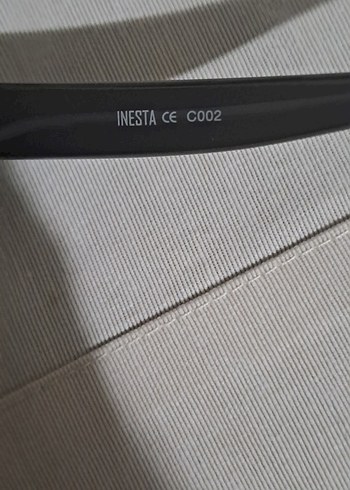 Şeffaf Siyah Kadın Gözlüğü - Görsel 3