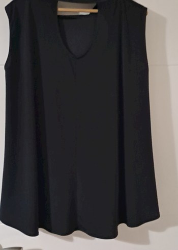 Siyah Drapeli Yüksek Yakalı Kadın Yelek - Görsel 4