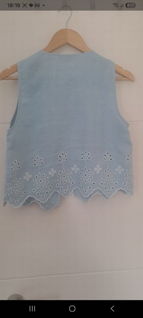 Nakışlı Kolsuz Keten Bluz - Görsel 4