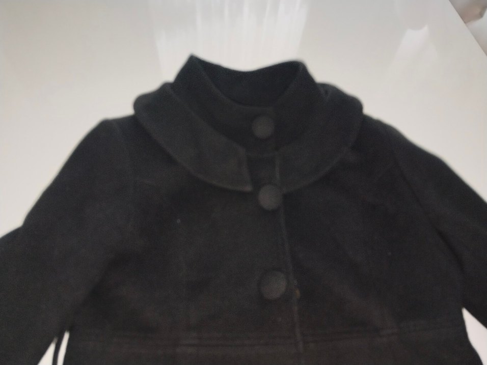 Düğmeli Siyah Kaban - Görsel 2