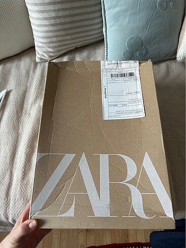 38 Beden ZARA SIFIR 38 NO SÜET TOPUKLU ÇİZME