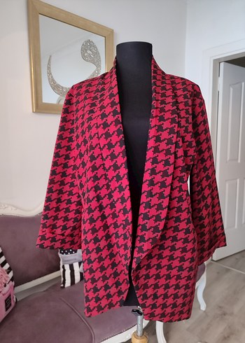 Quzu Kadın Kırmızı Desenli Düğmeli Blazer