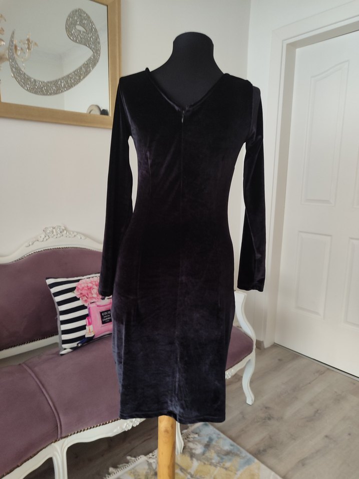 Uzun Kollu Siyah Gotik Kadın Elbise - Görsel 4