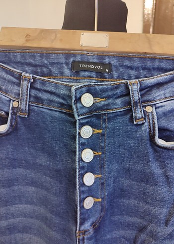 Düğmeli  Lacivert Denim Kadın Jean - Görsel 4