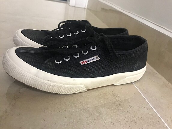 37 Beden sneakers