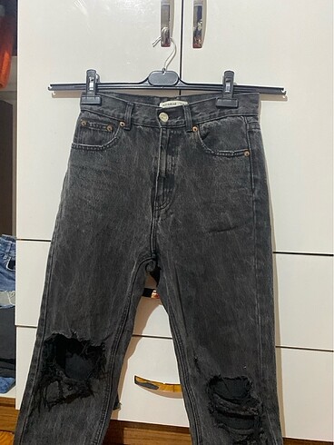Pull and bear jeans