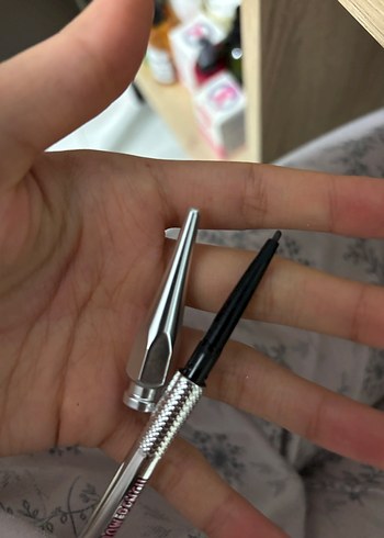 Benefit kaş seti - Görsel 4