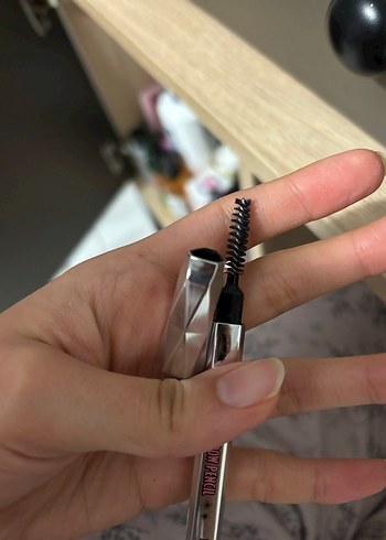 Benefit kaş seti - Görsel 5