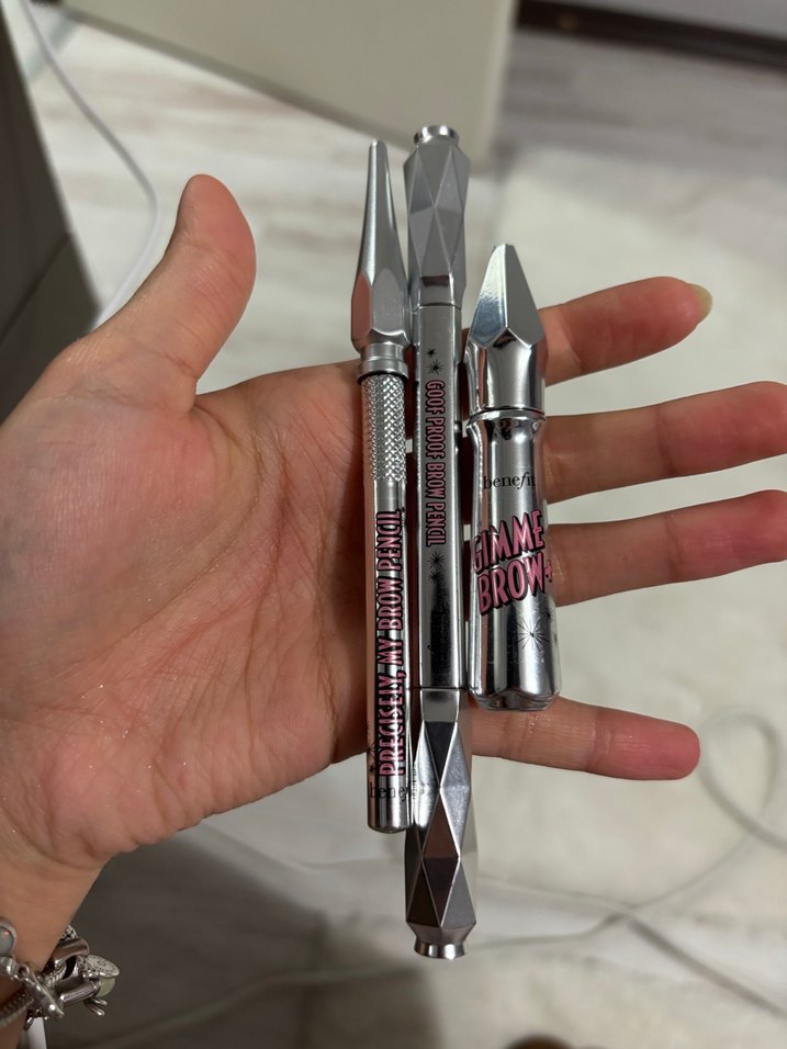 Benefit kaş seti - Görsel 2