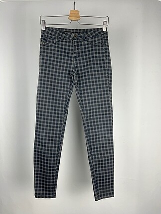Benetton Jean / Kot %70 İndirimli.