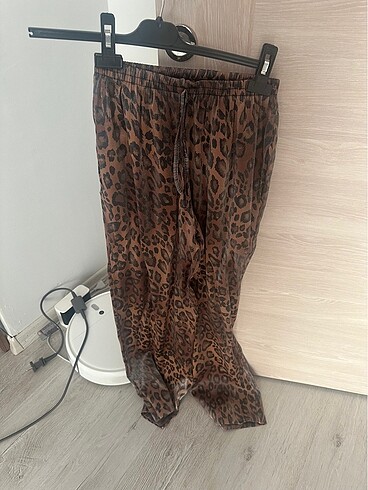 Leopar pantolon
