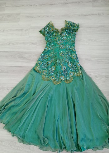 Yeşil Nakışlı Uzun Abiye Elbise - Görsel 9