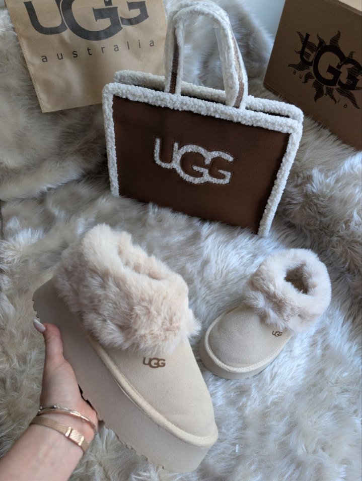 UGG Kadın Beyaz Kürklü Platform Terlik - Görsel 4
