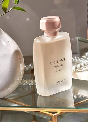 Oriflame Eclat Femme Weekend