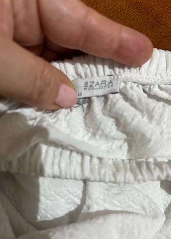 Beyaz Zara Askılı Fırfırlı Büstiyer - Görsel 3