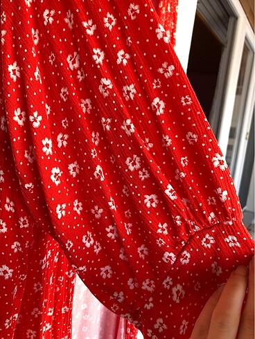 Zara Kadın kırmızı çicekli uzun kimono