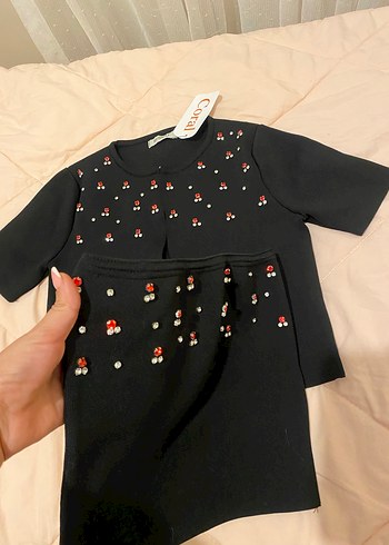 Nakışlı Siyah Mini Takım - Görsel 3