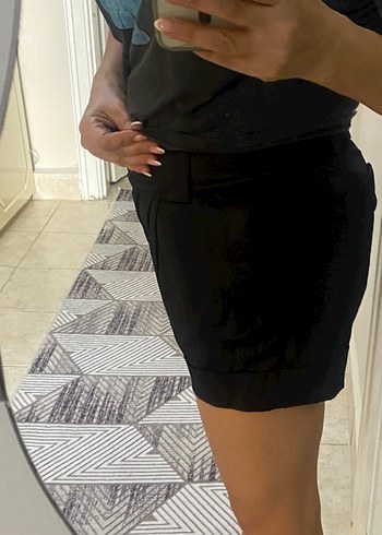 Siyah Kadın Mini Şort Rahat Kesim - Görsel 2