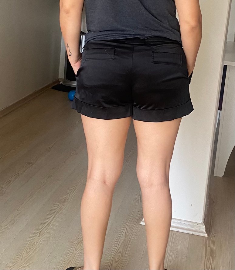 Siyah Kadın Mini Şort Rahat Kesim - Görsel 3