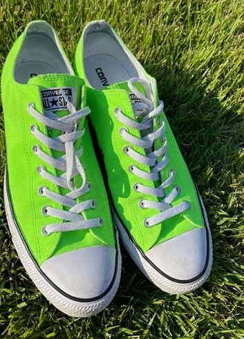 Sıfır fosforlu yeşil converse