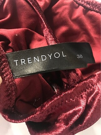 38 Beden bordo Renk Trendyol marka kadife bordo bikini takımı