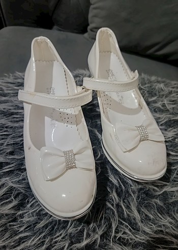 Kız Çocuk Beyaz Fiyonklu Babet Ayakkabı - Görsel 5
