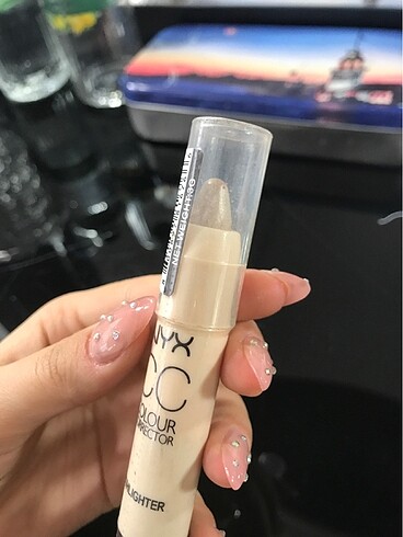 NYX highlighter