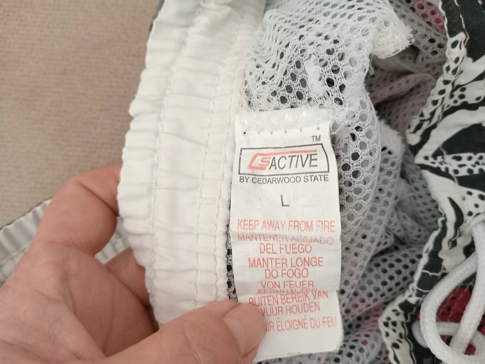 Renkli Çiçek Desenli Elastik Bel Erkek Şort - Görsel 3