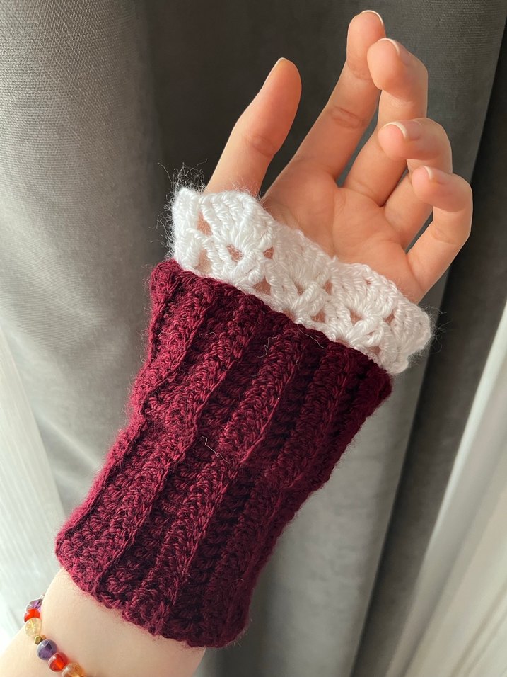 Bordo Beyaz Dantel Detaylı Kadın Eldiven - Görsel 2