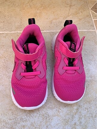 Nike spor ayakkabı