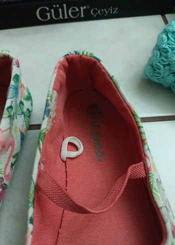 Çiçek Desenli Kız Çocuk Babet - Görsel 2