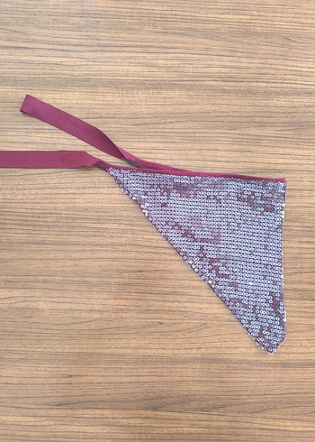 Beden bordo Renk Bordo bol pullu üçgen eşarp bandana