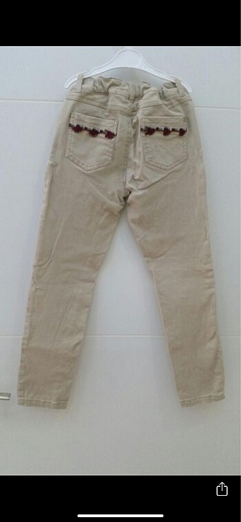 6 Yaş Beden LCWaikiki bej renk 6-7 yaş pantolon