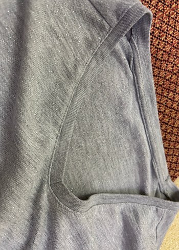 Gri V Yaka Uzun Kollu t shirt - Görsel 2