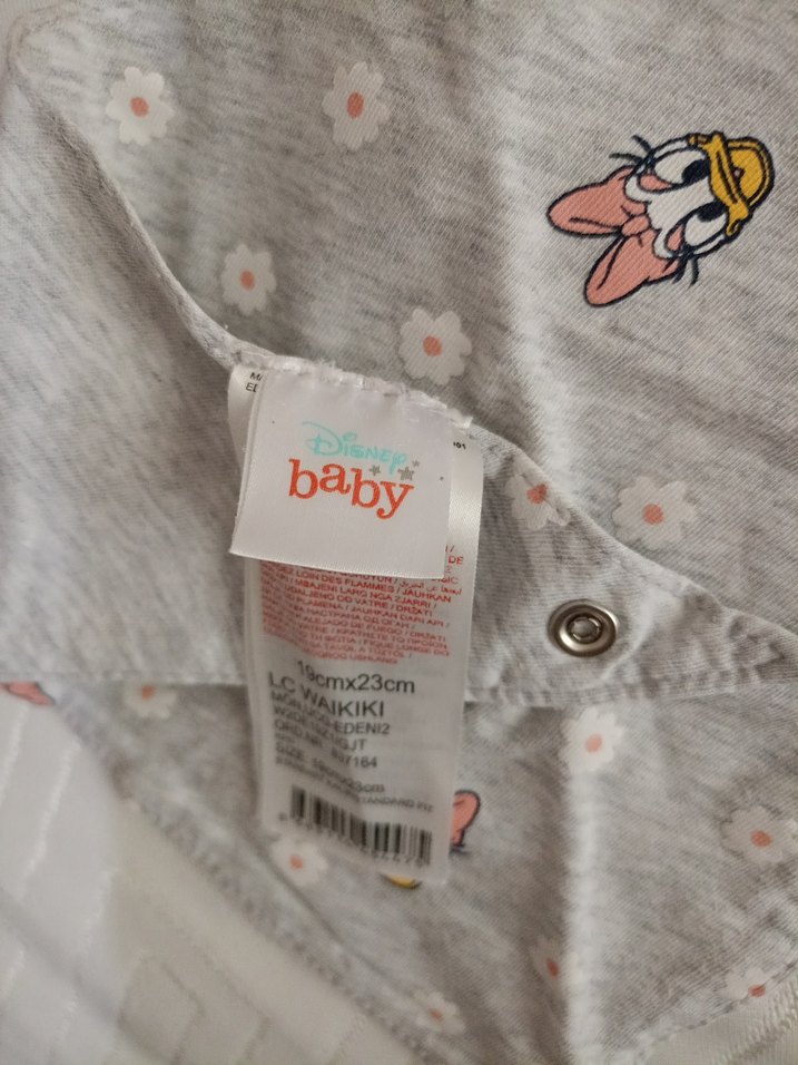 Nakışlı Çok Renkli Bebek Önlükleri - Görsel 2