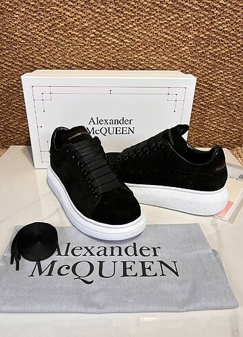 Alexander McQueen Alexander McQueen Kadın Süet Sneakers Ayakkabı