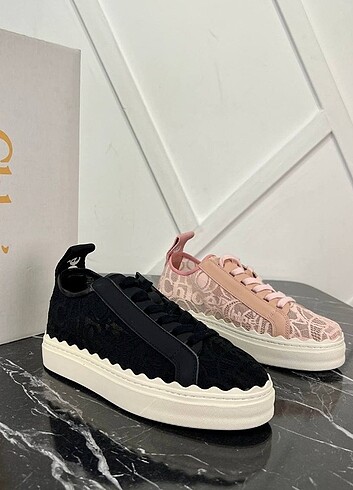 38 Beden siyah Renk Chloe Lauren Nakışlı Sneaker İthal Ürün Kadın Ayakkabı 