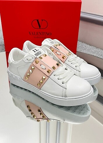 39 Beden beyaz Renk Valentino Rockstud Kadın Sneakers Ayakkabı 