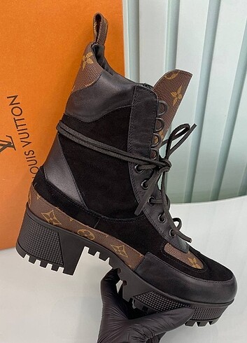 Louis Vuitton Louis Vuitton Star Trail Ankle Boot