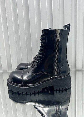 Balenciaga Kadın Bot ayakkabı 