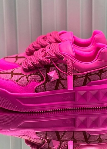 37 Beden pembe Renk Valentino Kadın Sneaker Ayakkabı