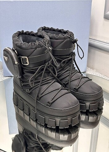 Prada Prada Kadın bot ayakkabı 