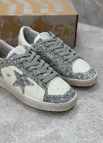 Golden Goose Deluxe Golden Goose Kadın Sneaker Ayakkabı 