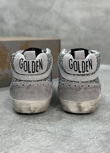 Golden Goose Deluxe Golden Goose Kadın Sneaker Ayakkabı Boğazlı