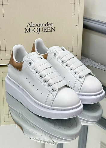 Alexander McQueen Bronze kadın Sneaker Ayakkabı 