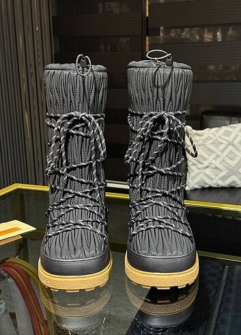 Miu Miu Miu Miu Premium Long Snow Boots