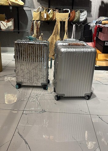 Rimowa valiz