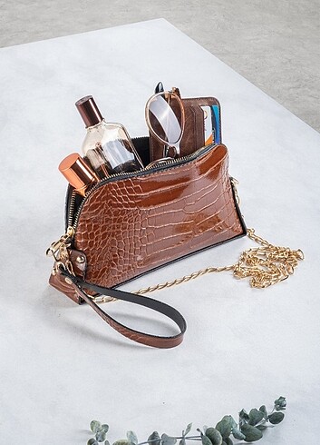 CLUTCH PORTFÖY KADIN ÇANTASI 